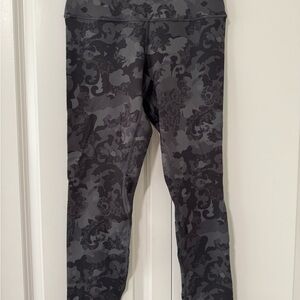 Lululemon Athletica Black Patterned Leggings